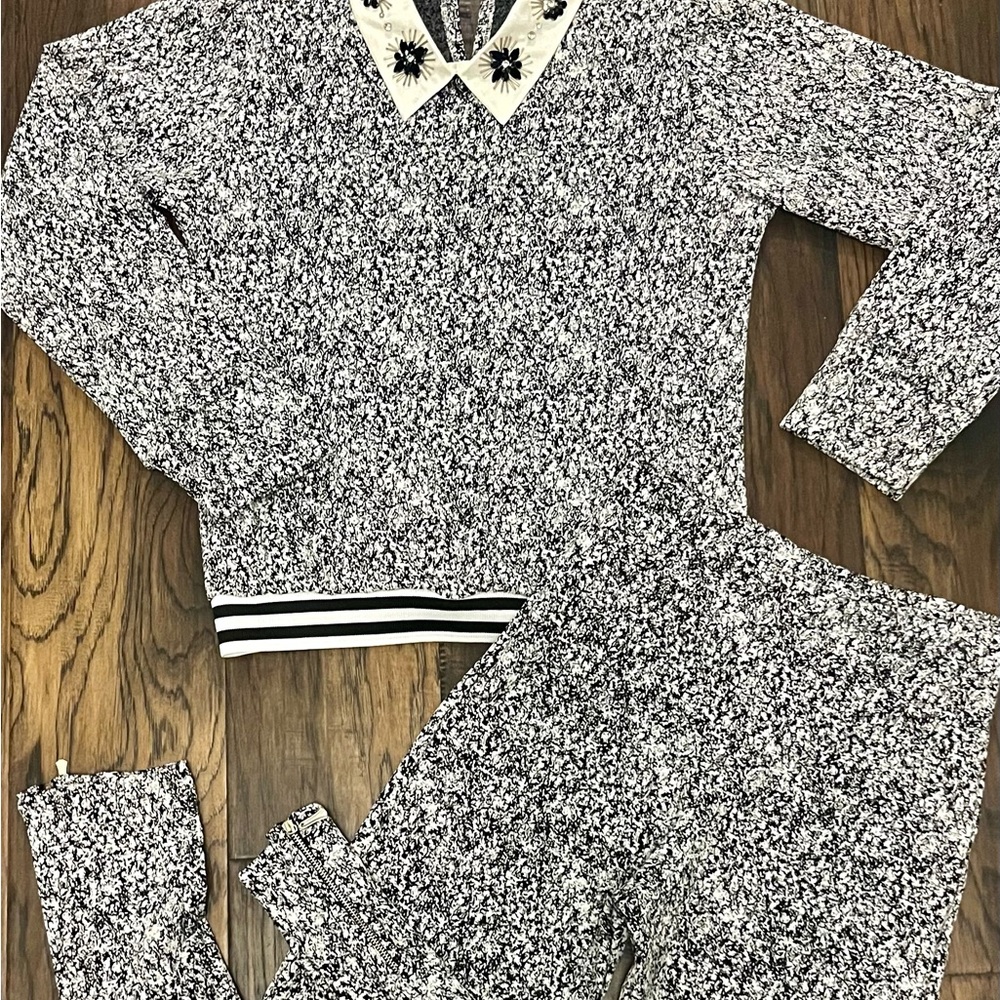 Cozy Black and White Womens Set